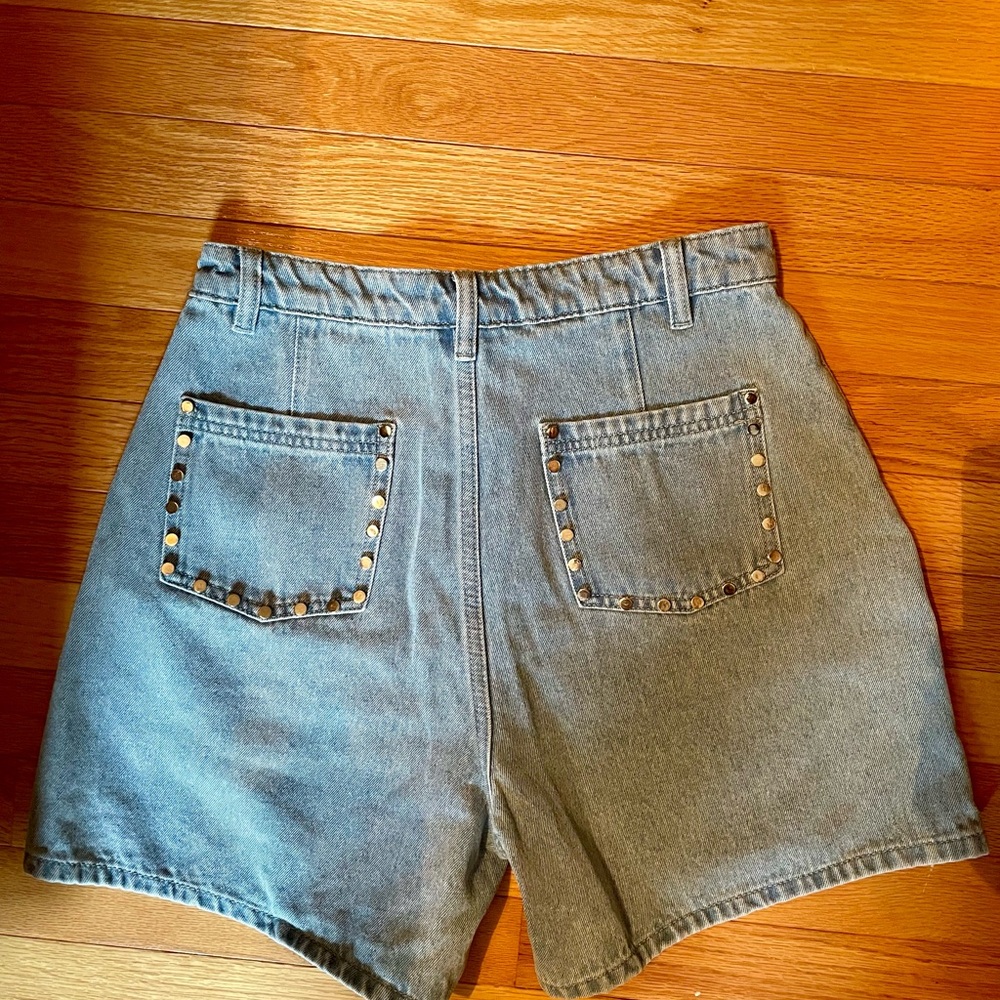 Gracia Blue Jean Shorts with Studded Detail Size M - Picture 2 of 5